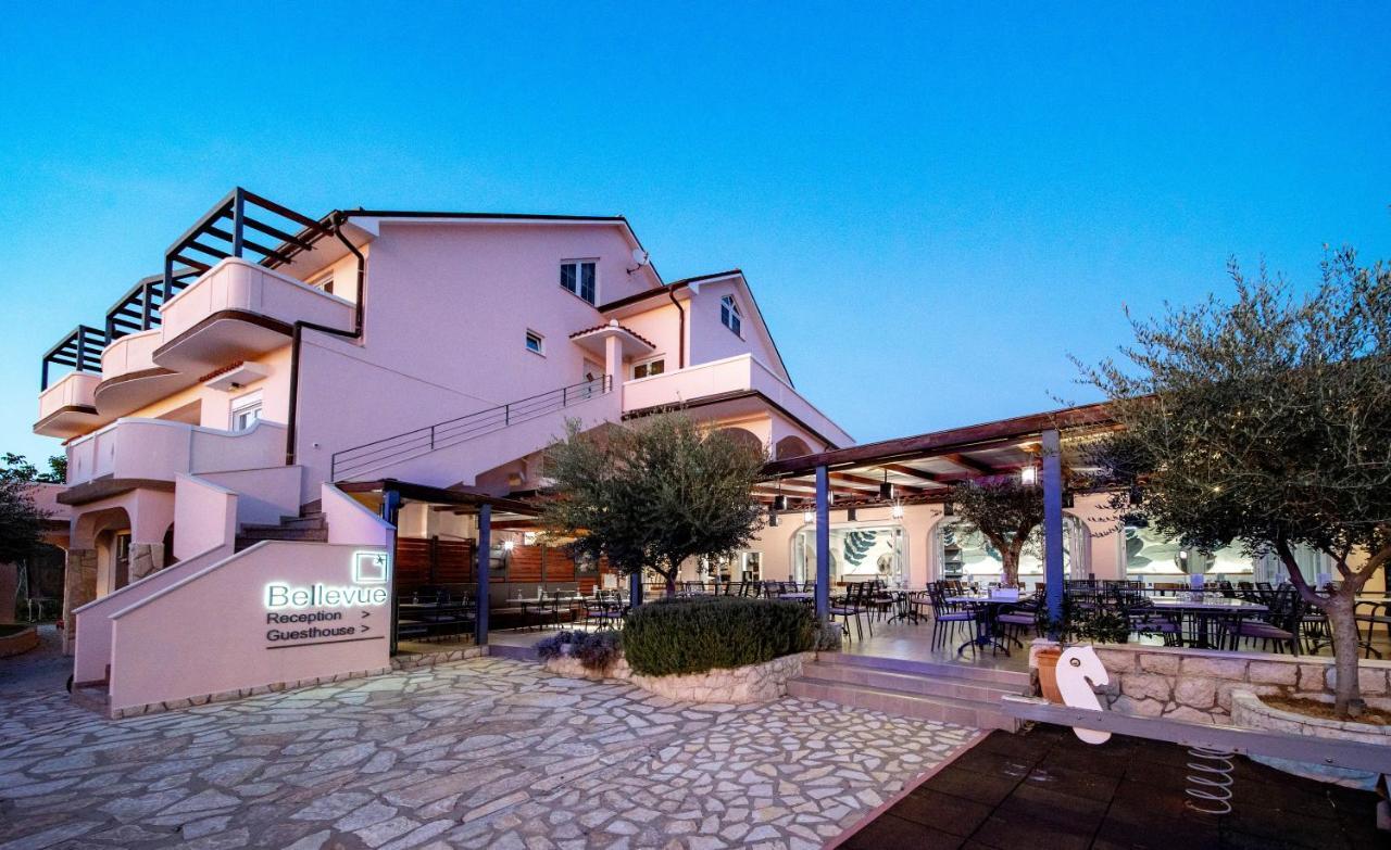 Luxury Suites Bellevue Lopar Exterior photo
